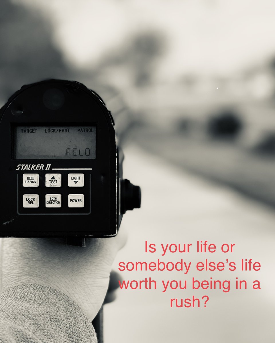 LVMPD_Traffic's tweet photo. Enjoy your drive! Relax! Change your mindset to #NotRush #DriveAndChill #ControlTheControllables https://t.co/kFomq1HuL6