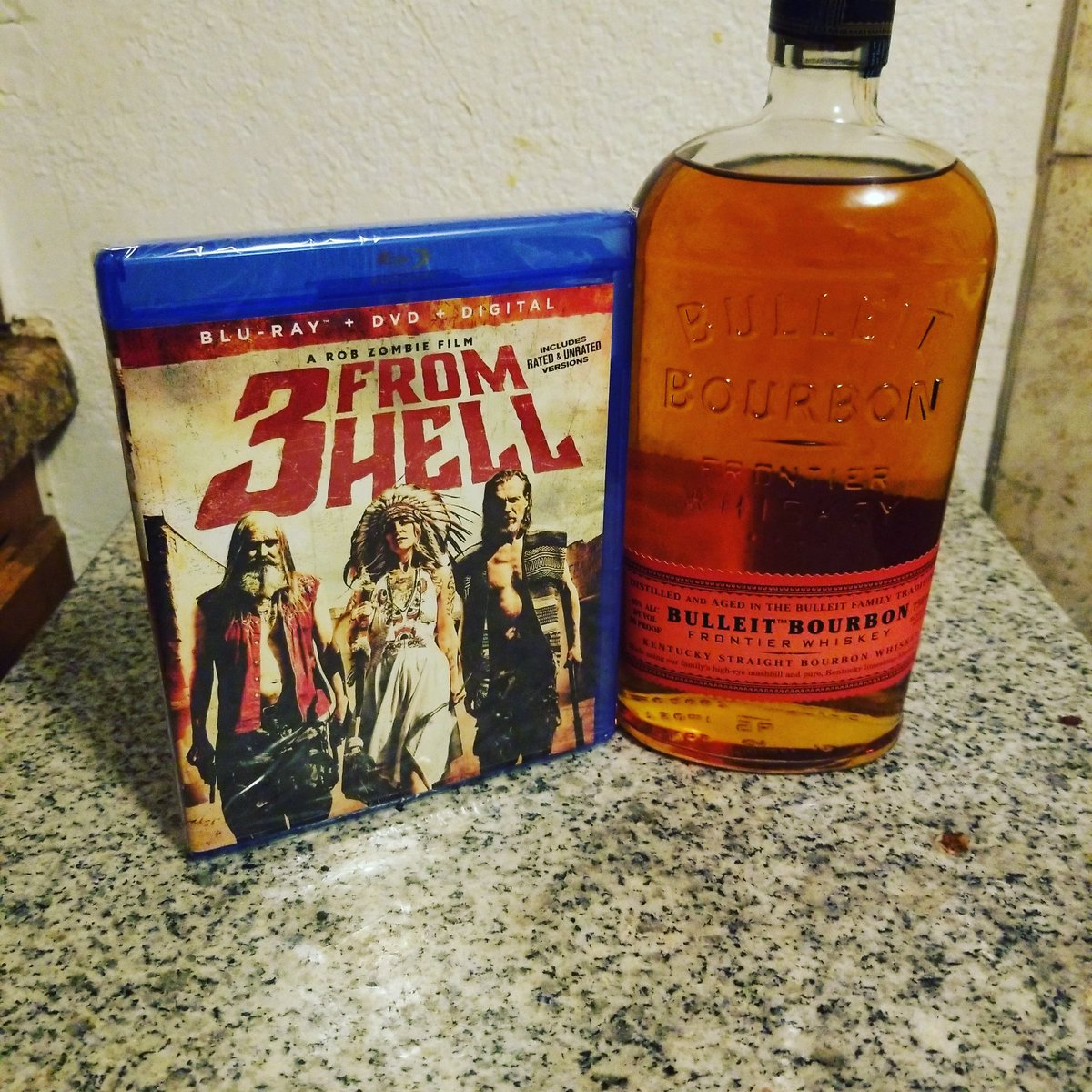3on1pod's tweet photo. New acquisitions for the 3on1 house bar and collection!🥃🎙📽☠🍻 
#horror #bourbon #movies https://t.co/OAfihFdrBW