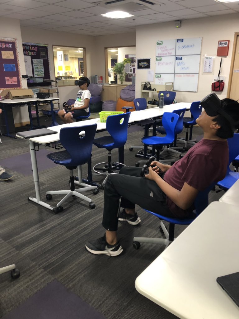 MadelineSodhi's tweet photo. #ASBstudio6 #VR #ASBms virtual conference call https://t.co/wZnWL7WdDx
