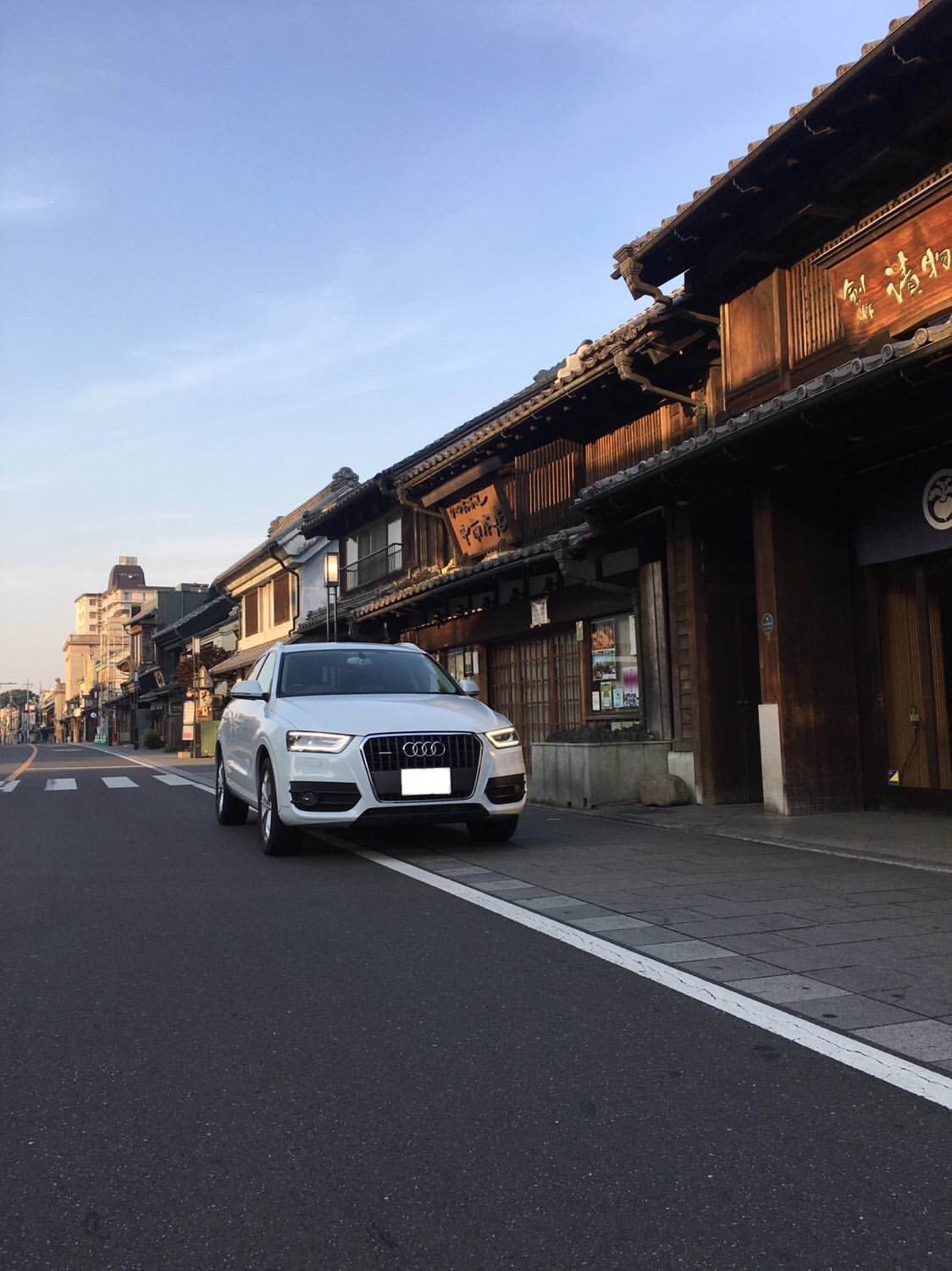 Audi 豊洲 本日はアウディユーザー様から 素敵な写真をお送りいただきました 撮影地 埼玉県川越市 小江戸川越の街並みに とてもマッチしていますね 素敵な写真ありがとうございます アウディユーザー アウディ アウディ豊洲 アウディ認定中古車