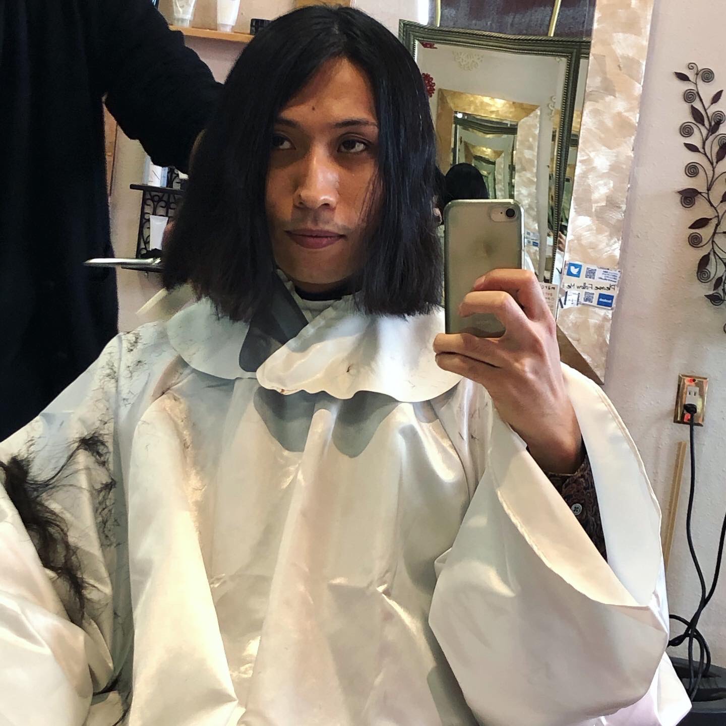 上野知明 A Twitter 久しぶりに髪を短くしました Marcaさんには世界水草レイアウトコンテスト作品集17 19が置いてあります お客様になかなか好評らしいです Marcaさんの公式アカウントはこちらです Marca0401 Marcasalon Marca マルカ 千葉の美容室