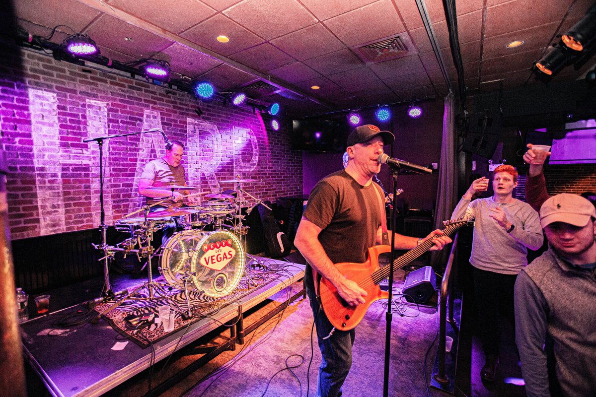 What's on the schedule for this weekend? We're over the moon about not one, but TWO amazing acts coming to town...

Friday Night - <a href="/NeverInVegas/">Never In Vegas</a> 
Saturday Night - <a href="/SavedByThe90s/">Saved by the 90s</a> 

View our full nightlife calendar for more amazing acts this month! ➡️ bit.ly/theharpbostone…