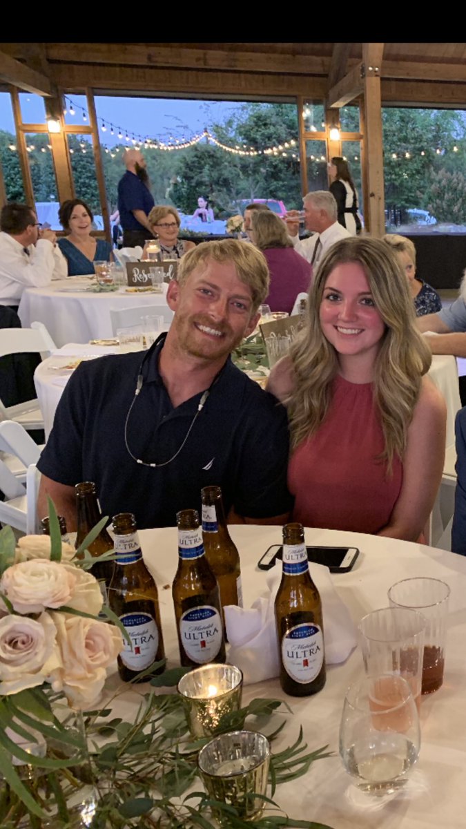 hanner55's tweet photo. If anything can make an event fun it’s @MichelobULTRA  This is the only beer I drink. Nothing is more refreshing. Bottle, draft, or can I’ll drink it !Weddings,beach, birthdays, and parties ultra is great at any occasion! #TeamULTRAContest 🍺#beer30 #beerme #pickme #limeinit https://t.co/Auanv5ltkd