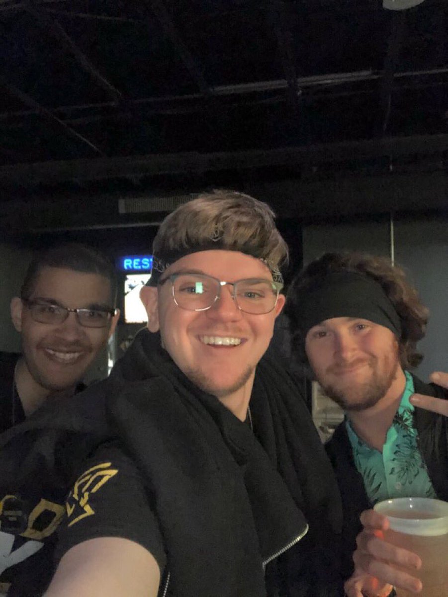 nfoster1916's tweet image. Woooo! Heck of a night. Till next time we meet and chat @PeteMoss_ and @SirNoahGarber. Thank you both and thank you NXT! #NXTColumbus #WeAreNXT #NXTROADTRIP