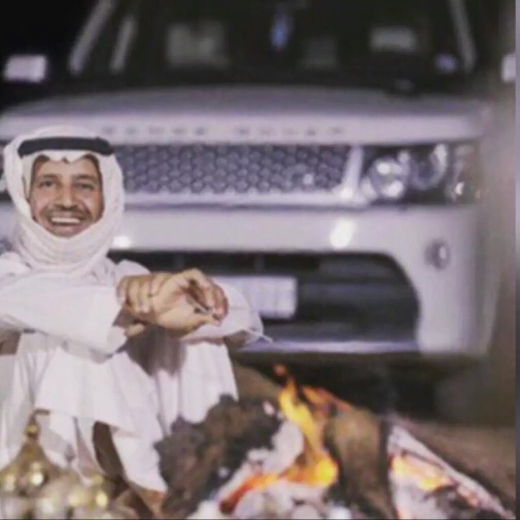 mmb_7mm's tweet photo. مرت سنوات والابتسامة ثابته 
وعساها دوم يابونايف 💙#ملك_الفن_خالد_عبدالرحمن https://t.co/SCErBX8Hzp