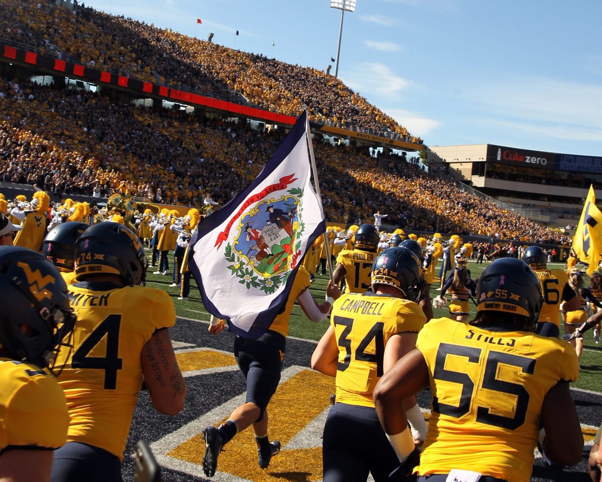 chase_hattley's tweet photo. Blessed to receive my fifth D1 offer to West Virginia University!! @CoachWright37 https://t.co/gWj02EkGJP