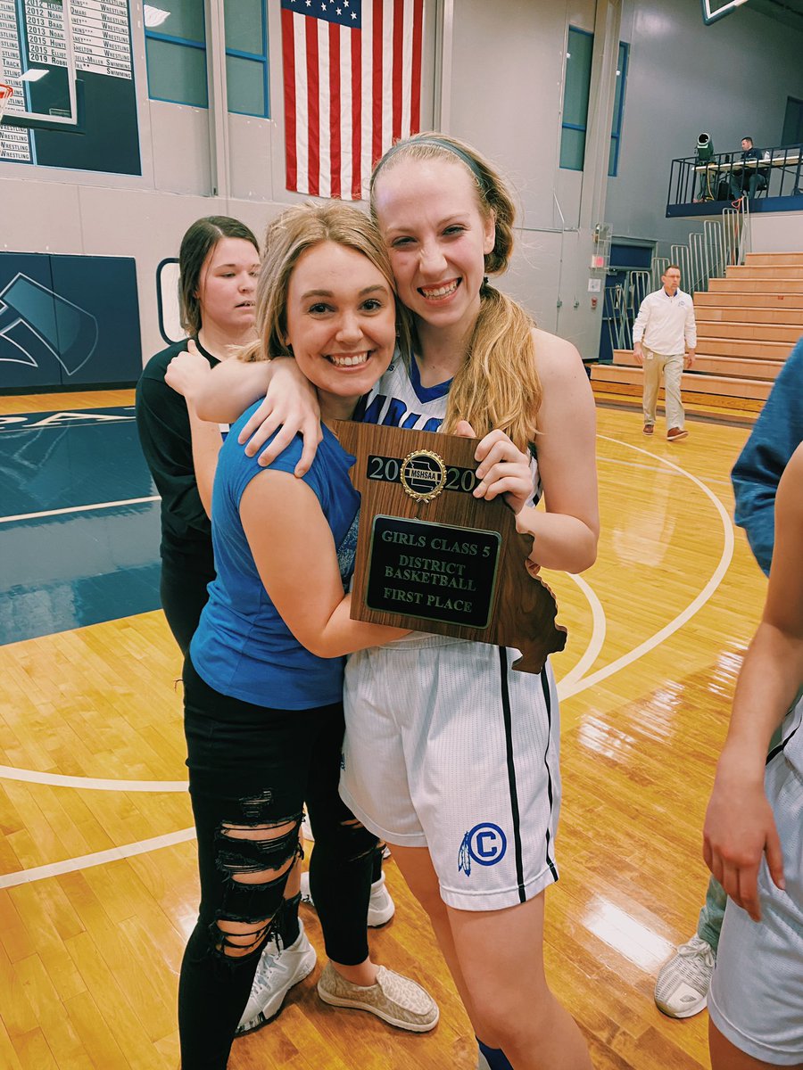 THATS MY BESTFRIEND!! DISTRICT CHAMPS