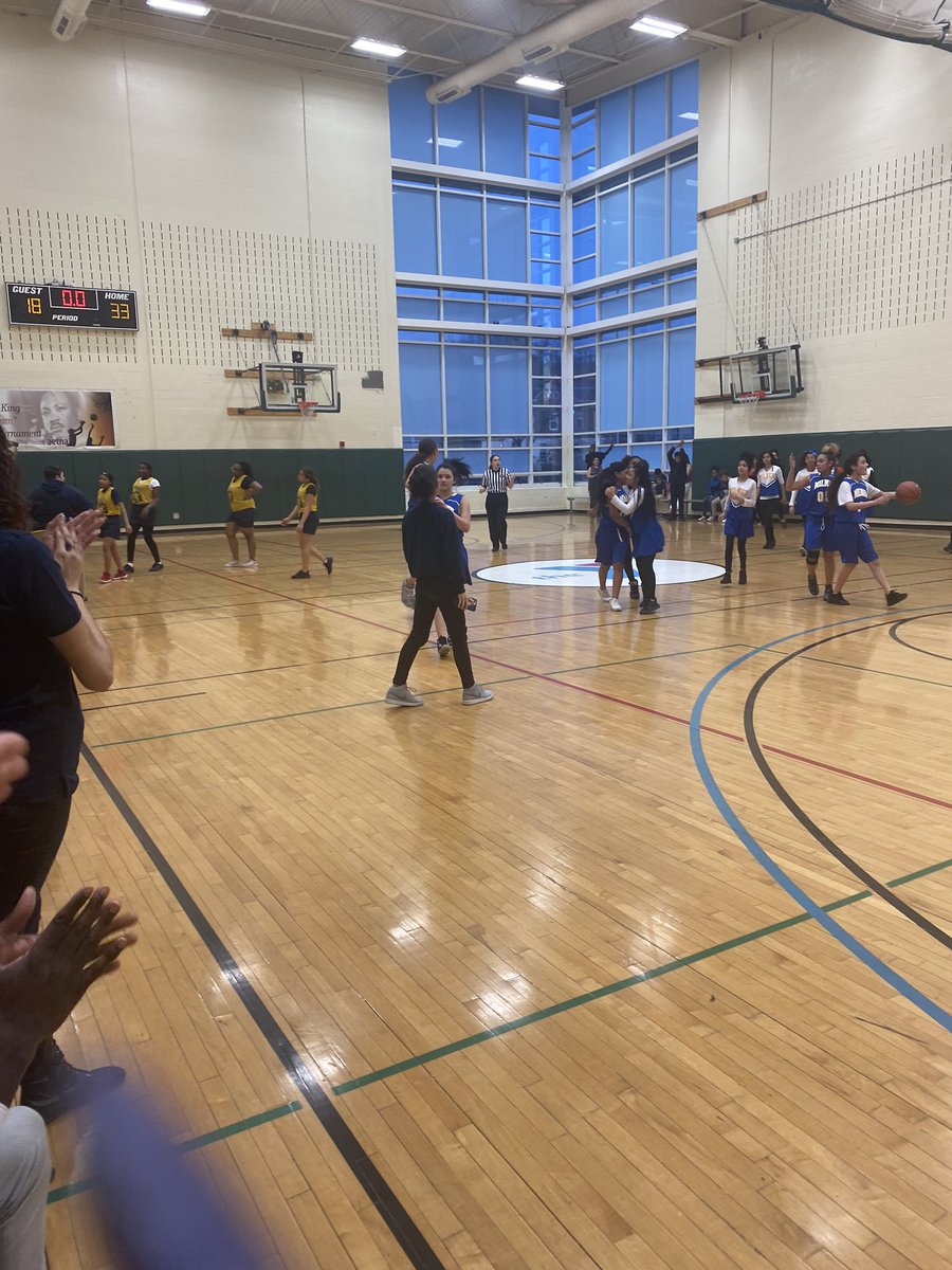 Milner girls basketball team played a great game today!  Congrats on the win🏀🏀