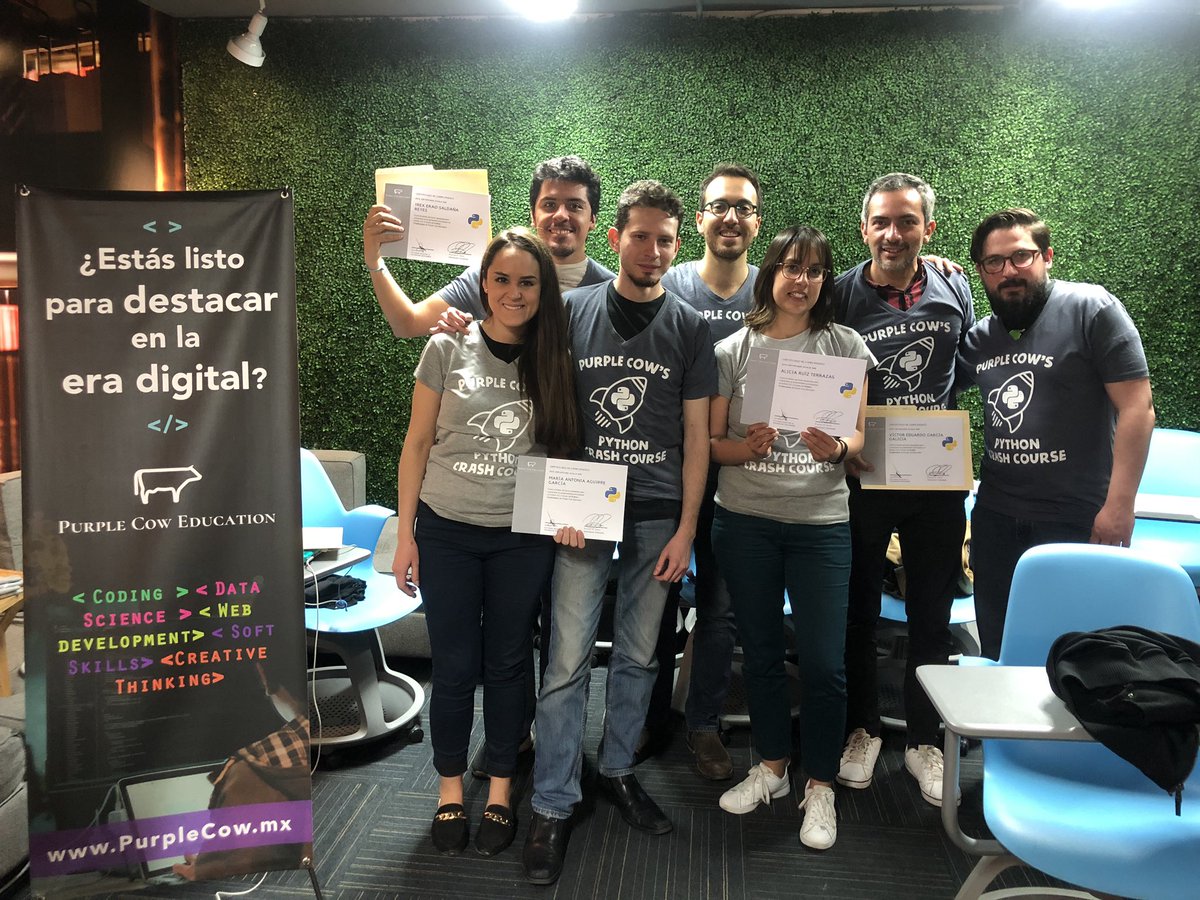 segunricardo's tweet image. Y se nos fue la segunda generación del #PythonCrashcourse de @PurpleCowMx. Estos chicos y chicas aprendieron las bases de la programación y dieron su primer paso hacia la economía digital 🎮🚀📲🐍🐮
purplecow.mx