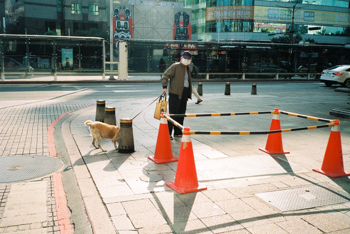 randyweiphoto's tweet photo. #YashicaT3 #LomoColorNegative800 #FilmIsNotDead #FilmPhotography #ishootfilm #lomography #Lomo800 #lomography800 https://t.co/0lViIcfbT7