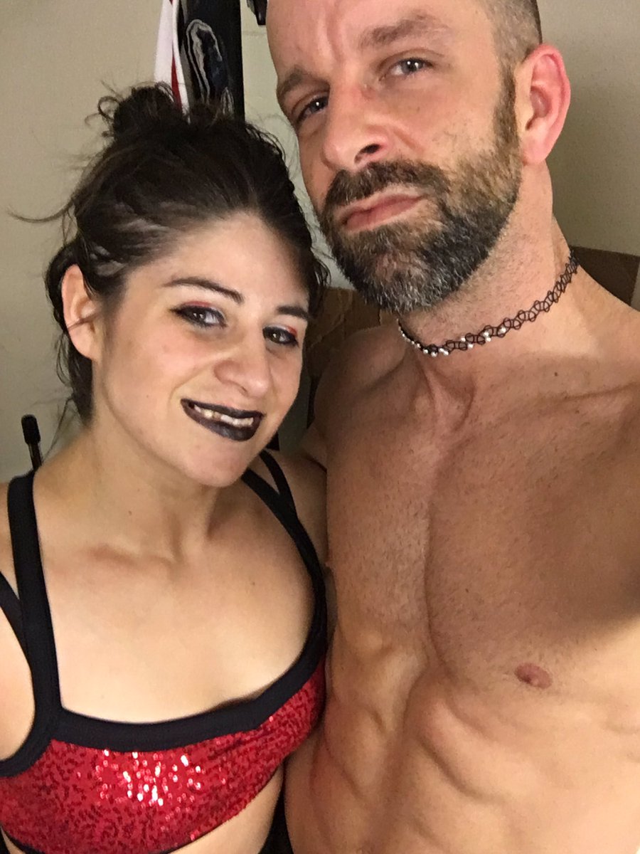 DSStocks13's tweet photo. Tonight @WorldClassRev! We showed that the power of the #AmericanWitch and the #PowerOfTheAbs are too much for any mortal being to handle! And you know I made it #ABSolutelyFabulous! And on a side note, check out how good I look! π #Altar #MrAbs #BeastlyBabe #Abs #fit #fitness https://t.co/XzVOKtnUwl