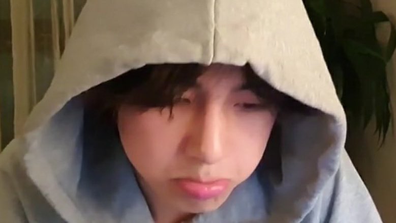 งอนมากหงึมาก ถ้าพี่จองกุกไม่หอมแจ้มหนูหนูจะงอนจะหงึให้ยิ่งกว่านี้อีกบอกเลย!!