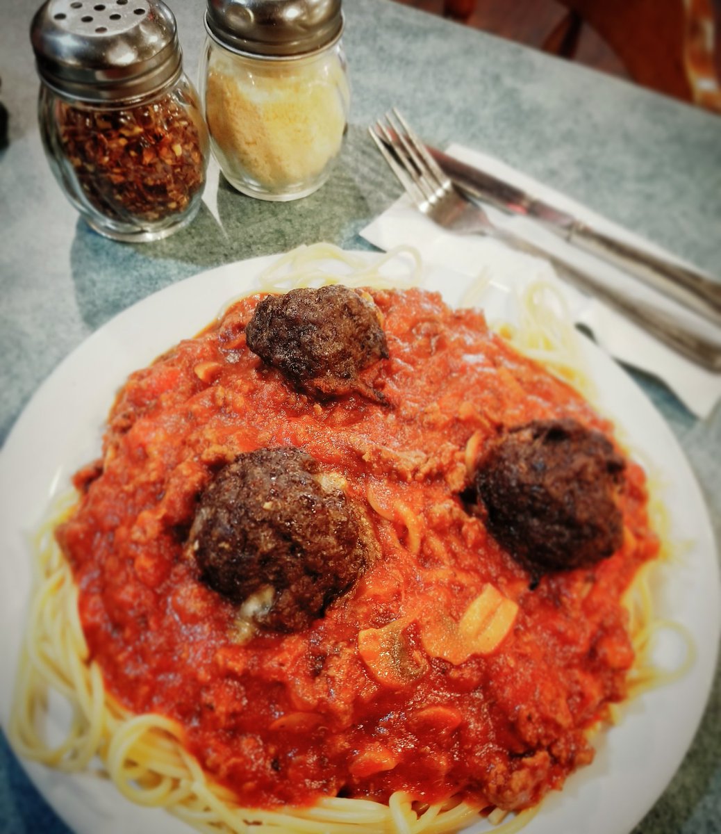 JulieUmscheid's tweet photo. Ready spaghetti #homemade #Spaghetti #comfortfood #yum #foodie https://t.co/XoONSSKVZV