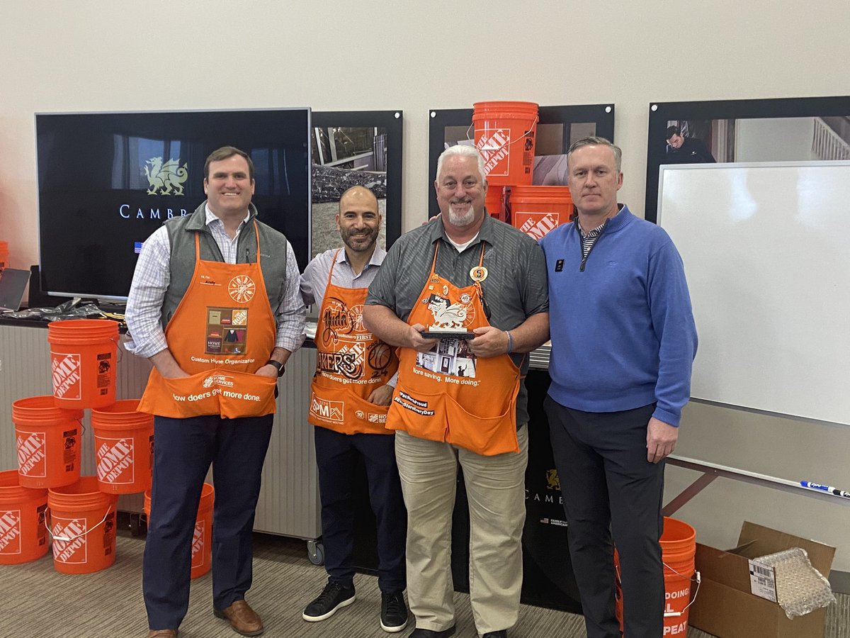 Derek Shane tweet media