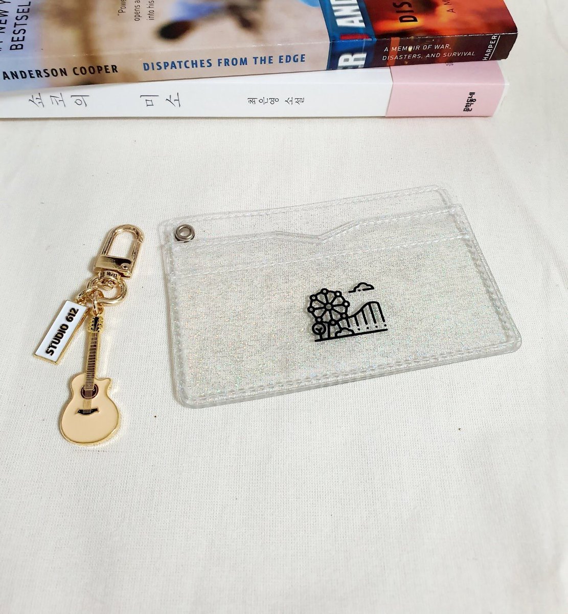 Goods Chansoo <a href="/amusementparkcd/">찬디온 4 : Amusement Park</a> 

Chansoo set : 290฿
Keyring : 320฿
Card wallet : 180฿

❌ปิดรับ : 14/3
❤️สั่งซื้อ : เมนชั่นหรือ dm จ้า ~