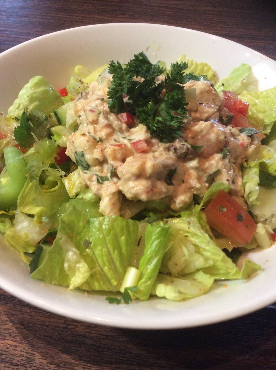 SpiceChats's tweet photo. Fresh salad https://t.co/Sk2AT6ZrOx