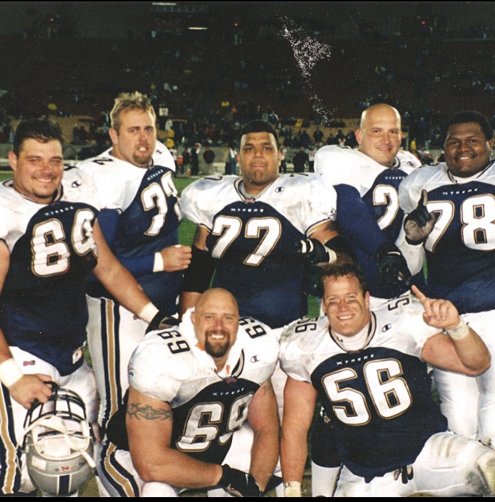 COACH_HIMEY's tweet image. Technically still the champs 🏆 @xfl2020 
#XFL2001
 #LAXtreme #MillionDollarGame