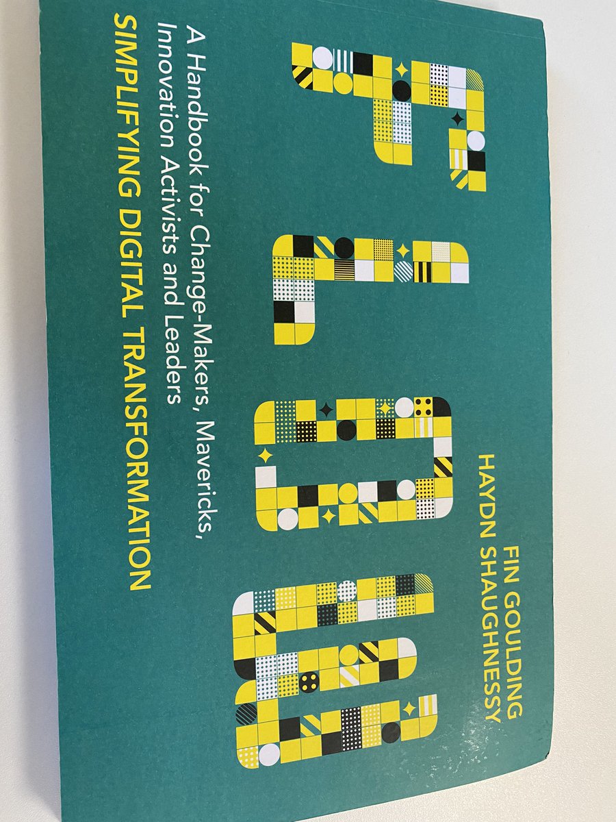 SimplyS1mon's tweet image. The kings is dead - oh wait long live the king....   #IbmConnections mentioned in a book I opened up today... Did you leave it @TimDaley4