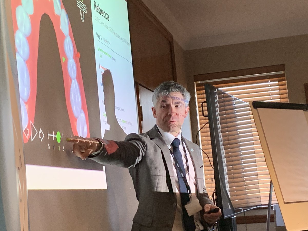 . <a href="/Andy_Wallace/">Andrew Wallace</a> points the way to kick off the afternoon session 
<a href="/IASOrthodontics/">IAS Academy</a> <a href="/mydentist_uk/">mydentist</a>