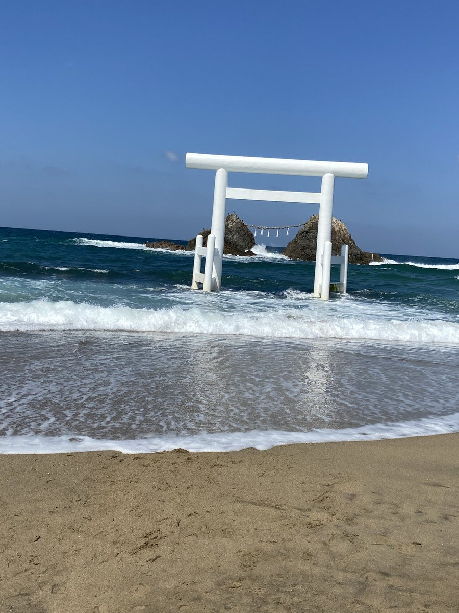 aaabbbccctkt's tweet image. 福岡の友達に会いに行って
生徒さんとも会って
直接コンサルしてきました！

毎月負けていて苦しそうな顔が
昔の僕に似ていました😅

ジャグラーは勝てます！

相談でも質問でも聞きますので
dmでもLINEにでも
連絡ください😊

あと、福岡はとてもいいとこで
すみたくなった👏👏