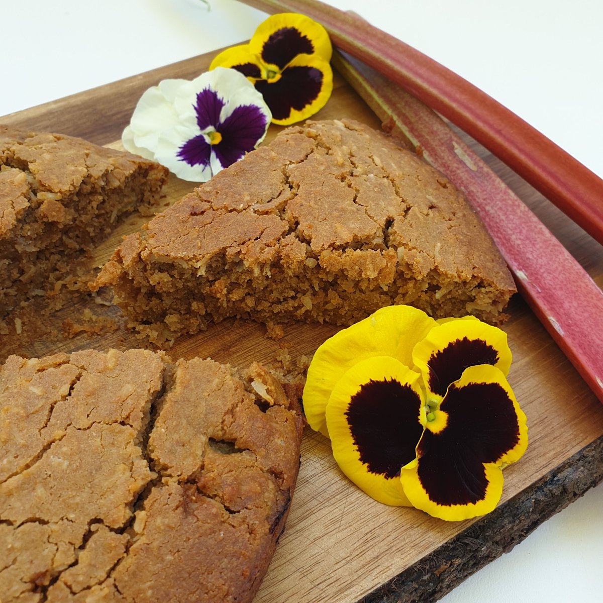 EpicZenHealth's tweet photo. It is a season of rhubarb and what is more perfect way to celebrate it than with easy, not too sweet, fluffy gluten free and vegan cake.
Recipe on our Instagram!
Let us know when you make it and tag us on your photos #epiczenhealth 😊. ⠀
#rhubarbcake #rhubarb #seasonalfood https://t.co/K5F8AQsJx3