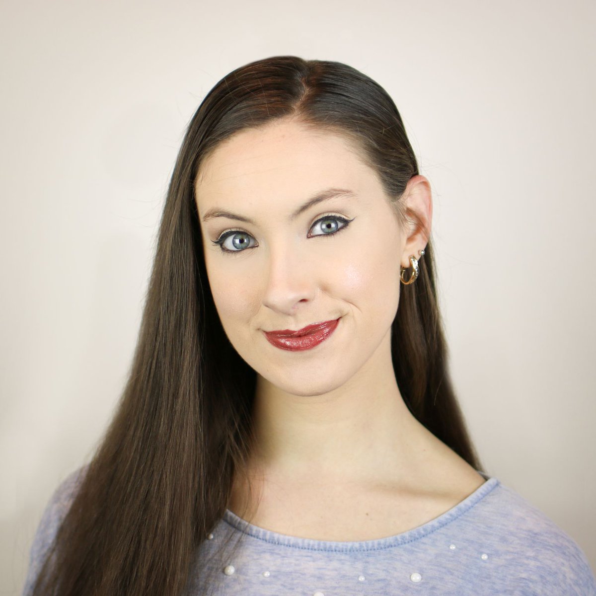 ccdramatics's tweet photo. ✨MEET THE TEAM ✨| Programs Associate, Emma Noelle

We asked her 20 questions // Check out her full interview on The Compass Creative Dramatics blog! Link in bio 👉🏼https://t.co/0InqZjo2Oo https://t.co/soTe157cDk