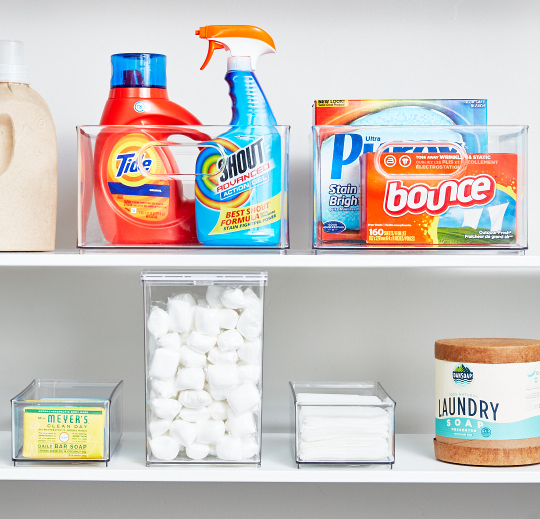 iDLiveSimply's tweet photo. How much fun is doing laundry? 𝘓𝘖𝘈𝘋𝘚! 🤣 🧦
#iDesign #MyiDesign #iDLiveSimply #livesimply #organizingwithstyle #organize #organized #organization
#tidy #laundry #storageideas #organizingmylife #storagesolutions #laundrystorage #getorganized #laundryroom https://t.co/COvvaazzCC