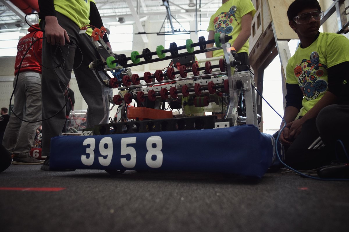 FRC3958's tweet photo. Really sad about the season's abrupt end. We were eager to compete w/ all the awesome teams @NEFIRST the nxt few weeks. Stay healthy, everyone! Hope to see you on the field again soon. @BCHigh @FIRSTweets #endingonahighnote #omgrobots https://t.co/DpaeilZute