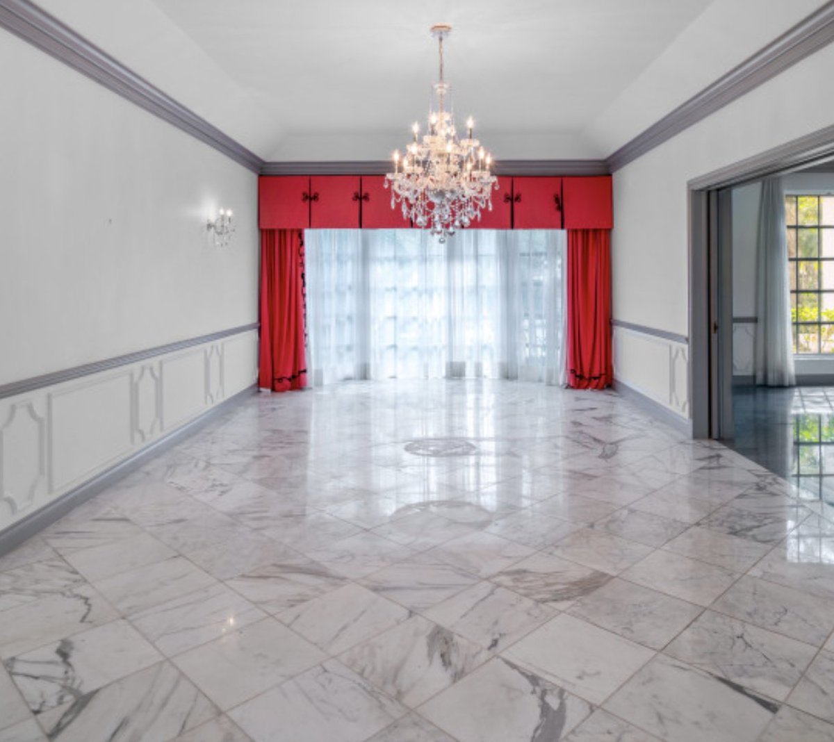 641 Leucadendra Dr- Pristinely kept home in guard-gated, exclusive Gables Estates Club. Amazing lot, over an acre with serene water views and no bridges to bay. Home can easily be lived in while waiting for plans to re-build or remodel. ow.ly/fsnK50yxW1G