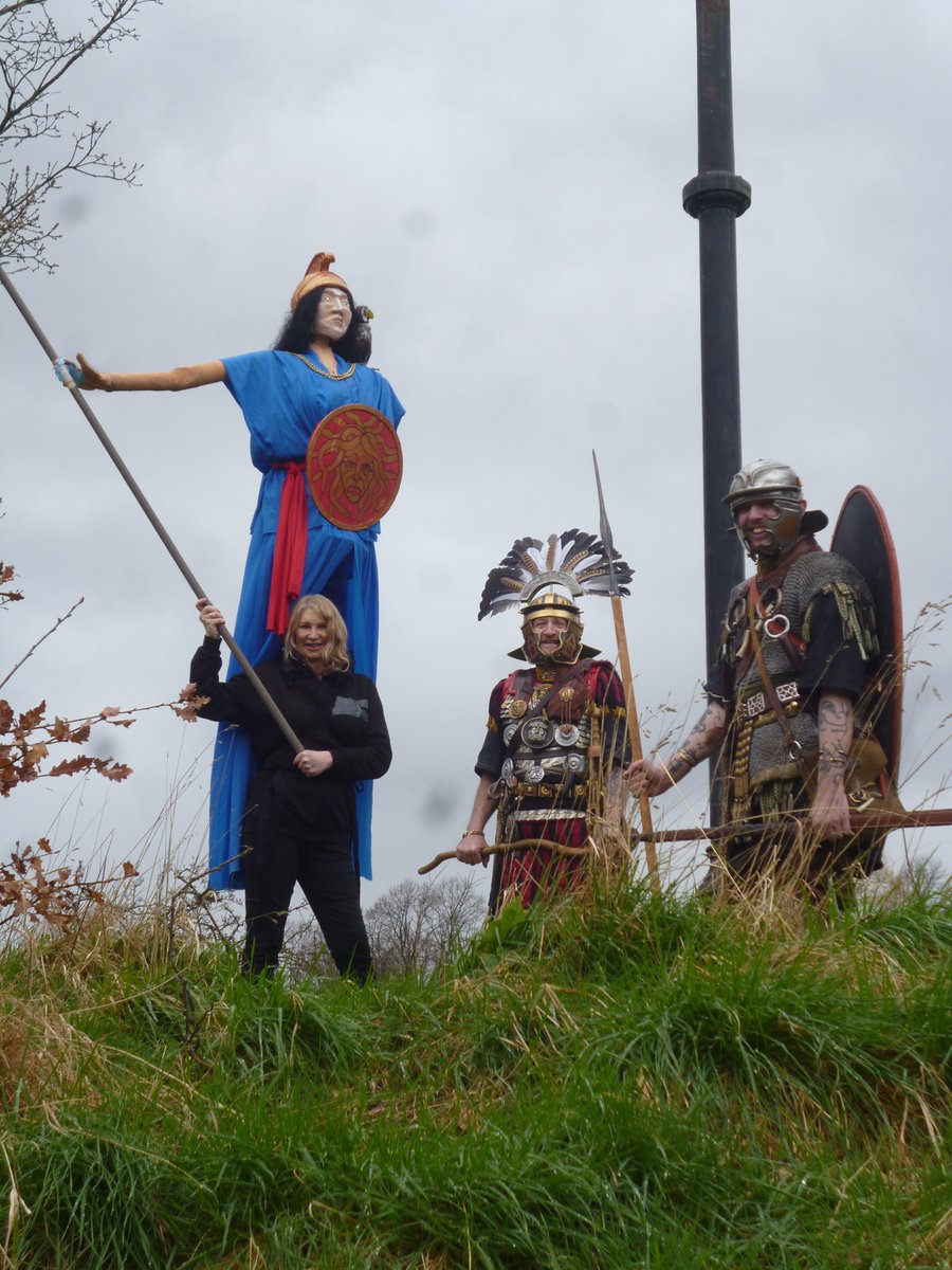 Overleighschool's tweet photo. M is for mighty in a soul of war
I is for intelligent with a wise owl
N is for never married to stay focused
E is for extreme exploring
R is for Roman's roaming
V is for victory when winning battles
A is for aura surrounding Minerva!
#romansword #friendsofedgarsfield #minerva https://t.co/5g5goQMOax