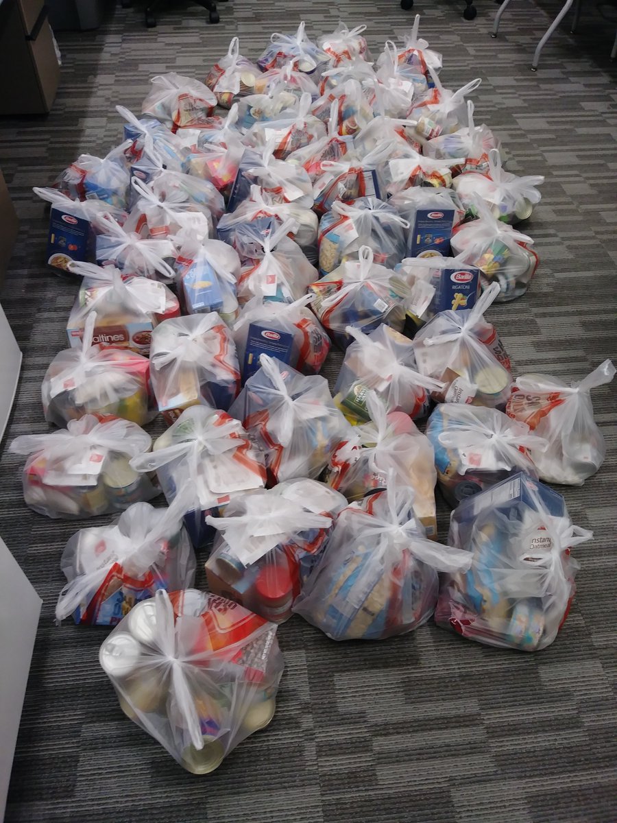 LovejoyCruisers's tweet photo. To all of our @LovejoyCruisers, since the school will not be accessible for the next two weeks we have some bags prepared from our Food Pantry.

We ask for those who could use this service please come today before 3pm to get what you need for your family! https://t.co/CV0LxmmBUp