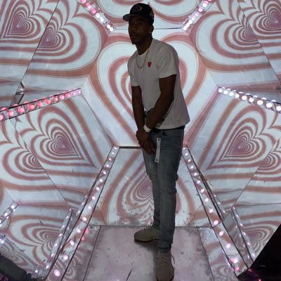 So__sufficient's tweet photo. #NewProfilePic https://t.co/1YVYtQWv7u