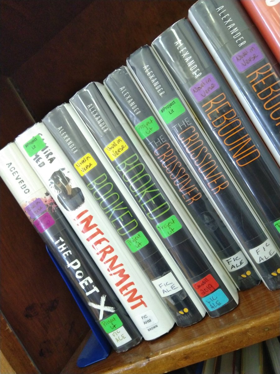 EmdenLit's tweet photo. The book checkout limit is currently "whatever you can carry." #projectlit #stagsread https://t.co/ZeUrwLJsr2