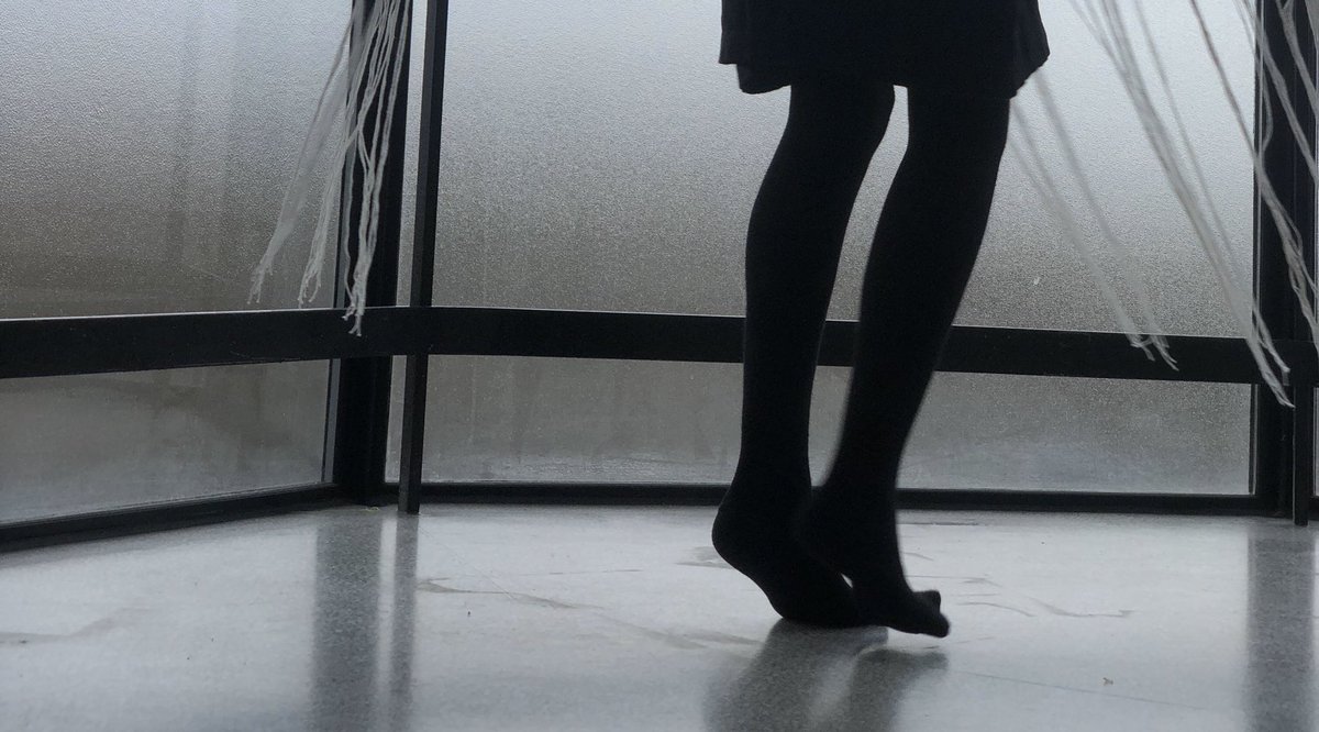 kaizykowicz's tweet photo. My project on feeling your #PERSONALSPACE was never more relevant. Keep your distance and be aware of your personal surroundings. #staysafe from #coronavirus and protect others🤍 @rca_designproducts #designproducts #designforawareness #designasacatalyst https://t.co/GsnZIEuNdo