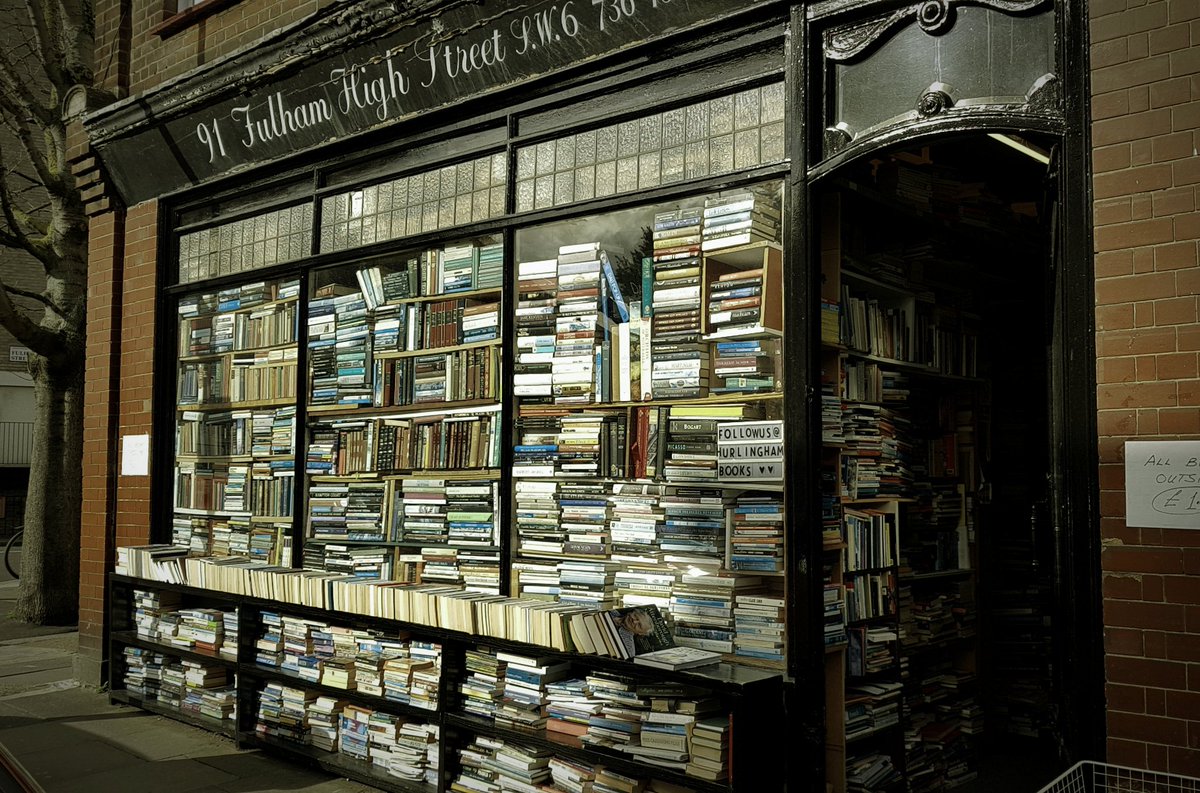 DoubleTake_ltd's tweet photo. Hidden treasure under Putney Bridge.
@Hurlinghambooks #bookshop #booklovers #BookWorm #London #streetphotography #hiddenlondon https://t.co/aCVb8bG7wa