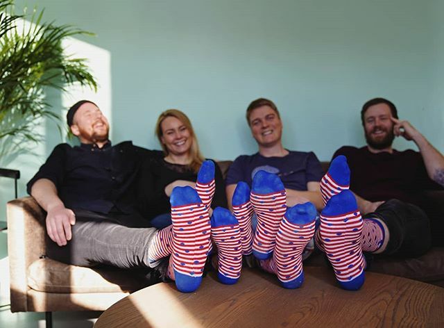 Instagram: ift.tt/3aWWlM7 | Hugsmiðjan heldur Mottudaginn hátíðlegan! Við hvetjum alla til að kaupa fallega Mottumarssokka og styðja við gott málefni 💘
➡️ mottumars.is 🧦🧦🧦
.
.
.
#hugsmidjan #digitalagency #mottumars #krabbameinkemuröllumvið #officelife