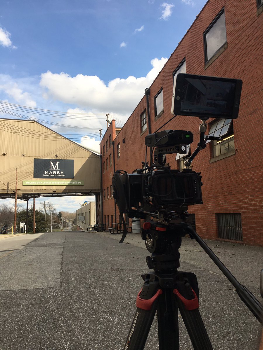 power_agency's tweet image. Behind the scenes with #TeamMarsh. Working hard wrapping up this week - but having some fun along the way!  #thepoweragency