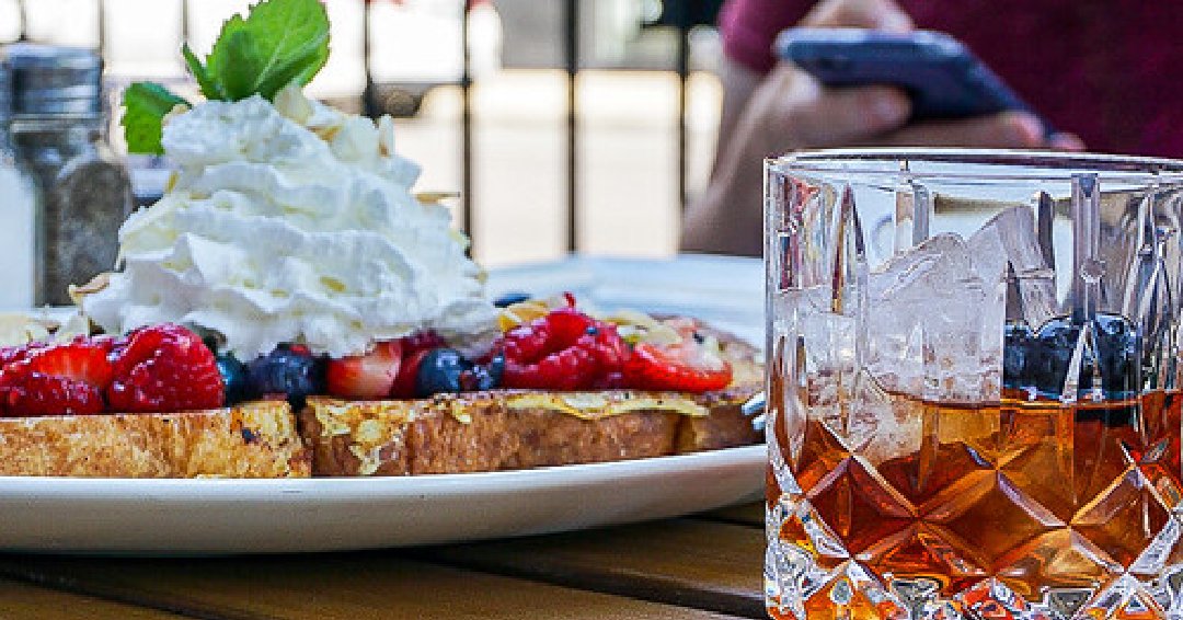 Bitches Who Brunch tweet media