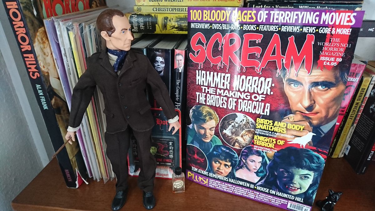leopoldroad's tweet photo. @ScreamHorrorMag Peter Cushing approves of your latest issue 👍 #petercushing #hammerhorror #DRACULA #vintage #classicmovies #gothic #bridesofdracula #jackasher #terencefisher #VanHelsing https://t.co/xm6cTcE2vt
