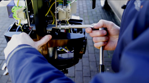 AvereFrance's tweet photo. La mobilité #électrique recrute ! Cette semaine, 
@evbox recherche un business development manager. D'autres offres d' #emploi >>> https://t.co/KqyyOYcOFr #job https://t.co/AjqrhXPNPd