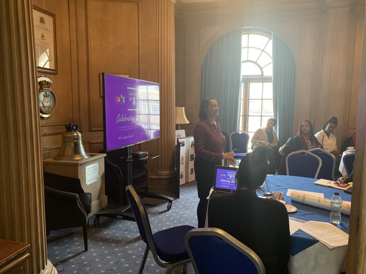 Leeds City Council’s, Deputy Director of Integrated Commissioning, Caroline Baria, now speaking at our #IWD2020 event, highlighting the importance of pushing for opportunities to progress in the workplace & investing in staff to develop. #EachforEqual #LeedsIWD2020 #BAME #Women