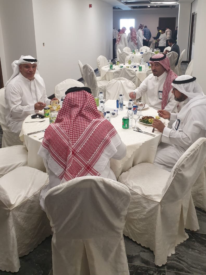 SaudiPATs's tweet photo. أقامت شركة #الطيران_الخاص_السعودي مأدبتي غداء بصالتي الطيران الخاص بـ #الرياض و #جدة ، وقد حضرها لفيف من منسوبي الجهات الحكومية و الأمنية و الشركات المشغلة https://t.co/90WfpIaSOC