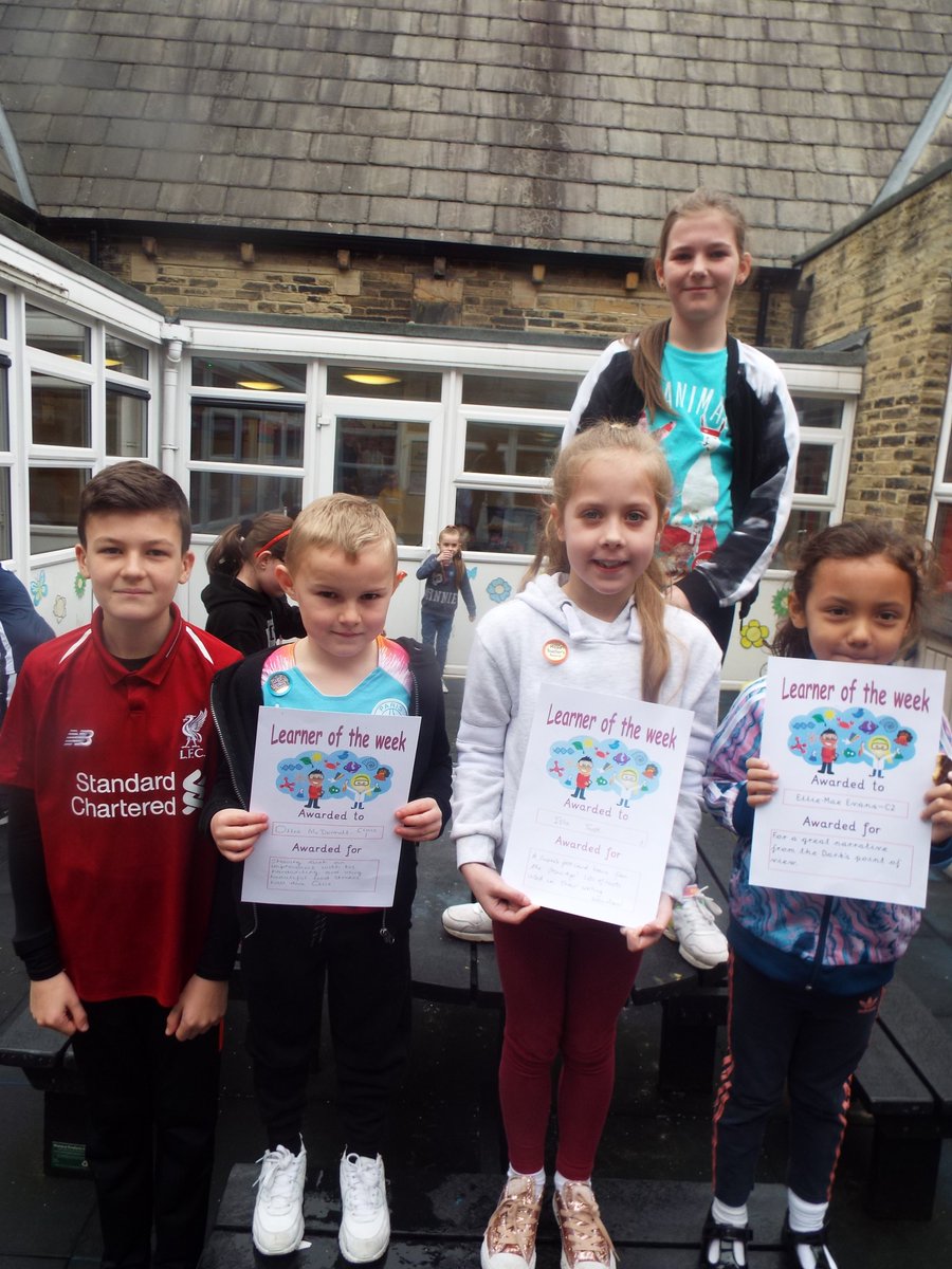 HightownJIN's tweet photo. Well done to all of this weeks Behaving the Hightown Way and Learner of the week award winners #BTHW #Learner #teamHightown #strongenoughtoshine https://t.co/6zr5hz55VF