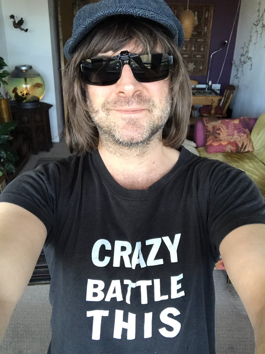 PaulHerbert8's tweet photo. @alancormack @RoddyWoomble @IdlewildtheBand Right back at you!! This is a 1990s #gerils t-shirt and the very one worn by @RoddyWoomble on that NME cover! One of only 10 in existence at the time! The Gerils are one of the best bands I have ever seen live! https://t.co/QaxcHoAsHi