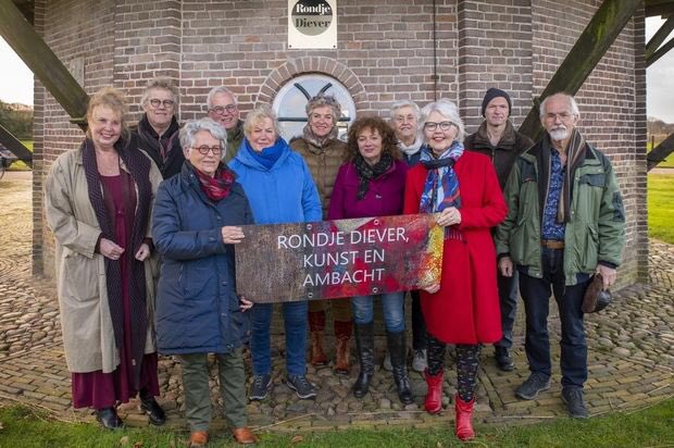 jennynes2's tweet photo. Afgelast, Rondje Diever Kunst en Ambacht dit weekend! i.vm. recente maatregelen coronavirus https://t.co/KuVTGmx9lC