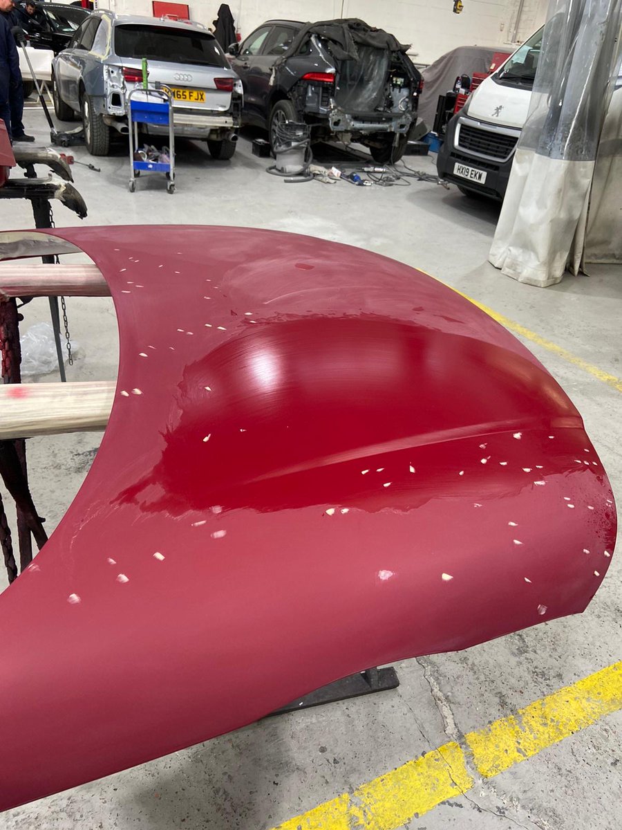 CastleCoachwork's tweet photo. #FridayMotivation = bringing the shine back to this glorious #Audi TT roadster for Mrs @Audisinthepark ahead of the event we are sponsoring this summer. Have you got your ticket yet? #AITPXII https://t.co/vJ8kGHhs8r