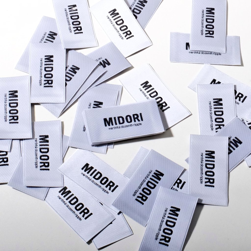 突然だけど、アパレルブランド『MIDORI mirthful dozenth ripple』のタグが出来上がったよ＼(^o^)／！！  めっちゃいい感じでしょ？✨✨✨ 商品も近いうちにお見せできると思いますので楽しみにしていてくださいねΨ(￣∇￣)Ψ #MIDORI