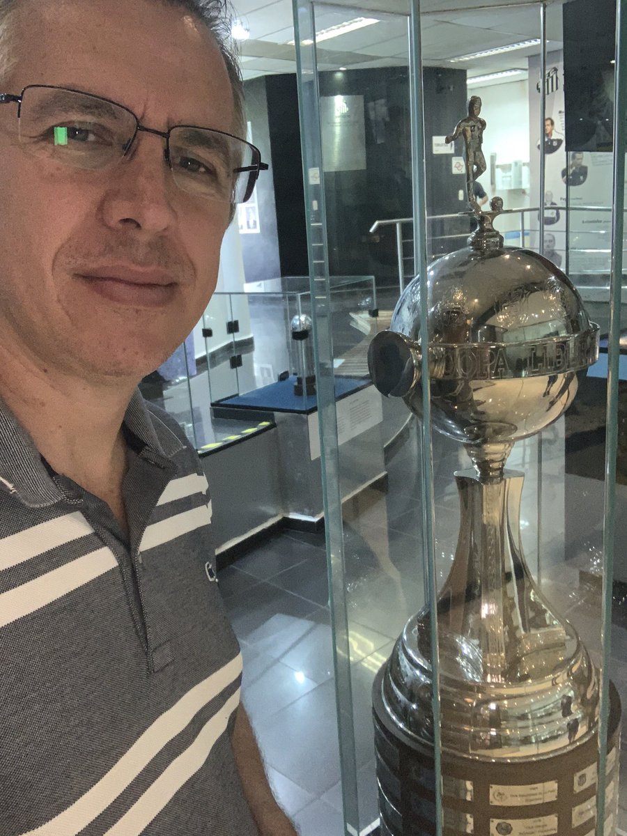 UnderPlus's tweet photo. Copa Libertadores 2020.
Fabio Luciano acompanhando a imprensa equatoriana de Manta na cobertura do jogo entre Santos x Delfin.
⚽️🇧🇷🇪🇨🏆
#teamunderplus # #underplusmanagement #copalibertadores #delfimsc https://t.co/ikOqQ78vnF
