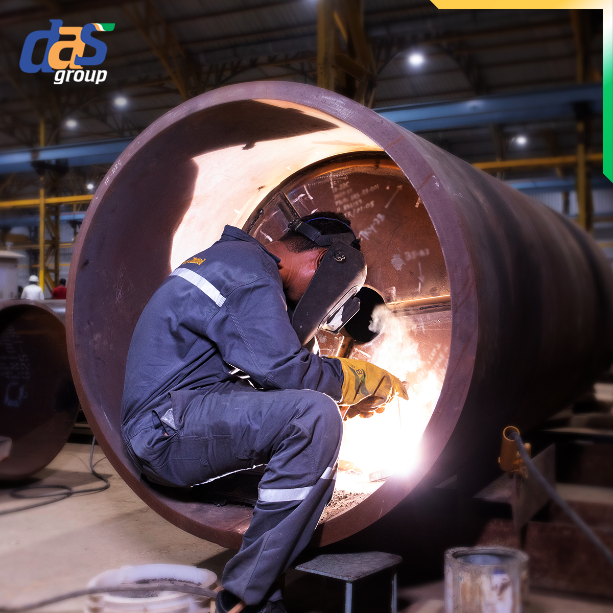 dasoffshore's tweet photo. Here the Internal ring welding of Jacket Bracing is taking place. 

The Jacket Pile fabrication is being carried out by DAS Offshore Engineering Pvt Ltd for ONGC.

Location: Rohini Yard 

#Rohiniyard #offshore #oilandgas #oil #dasoffhsore #pilefabrication #ONGC #KGBasin https://t.co/FlAb9qrFwv