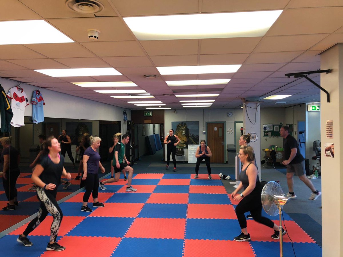 bg_centre's tweet photo. Friday 6am+10am Bootcamp, wow we have no words! 🔥🥵 

We’re back tonight with our 25 station Bootcamp 💪🏼

To get yourself booked on message us and pay just £4 on the door.

Don’t miss out, bring a friend and train together! 

#TEAMGOULDING 🦁 https://t.co/Fxmz7ELyLu